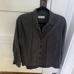 Madewell women’s washed black button down shirt